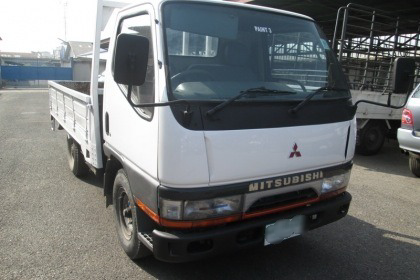 ขายรถบรรทุก Mitsubishi CANTER ปี 48 เครื่อง 130 แรง รถสวยพร้อมใช้ เข้าไฟแนนซ์ได้ 250,000 บาท