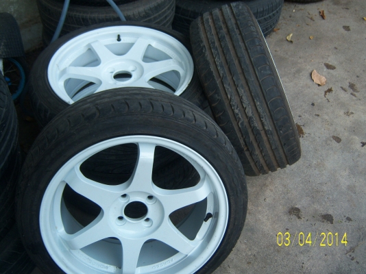 แม็กขอบ 17x8  พร้อมยาง 205 45 17