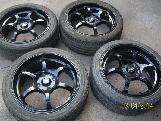 แม็กขอบ 17x7  พร้อมยาง 205 45 17