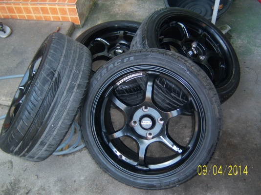 แม็กขอบ 17x7  พร้อมยาง 205 45 17