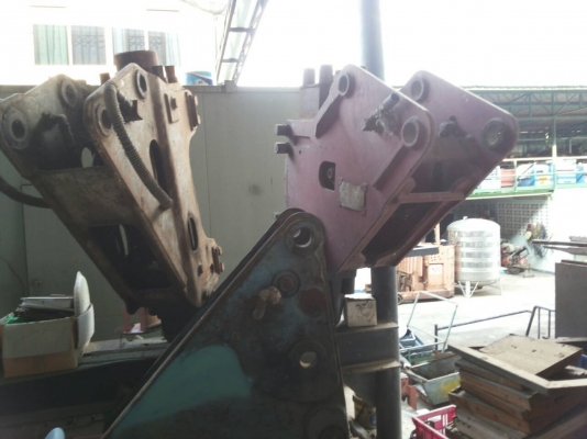 ขายหัวเจาะNPKใส่PC120 สภาพดี ใช้งานได้เลย ขายหัวเจาะNPKใส่PC120 สภาพดี ใช้งานได้เลย