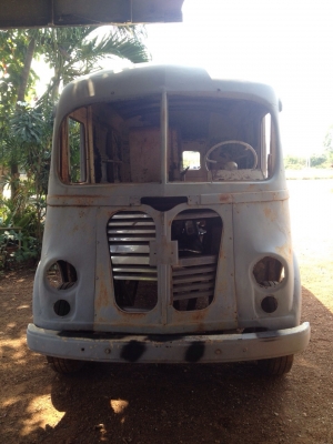 ขาย International metro bus เบอร์ 087-1408877,083-0036878