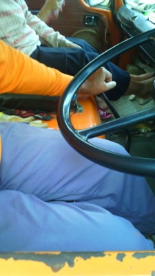 รถหกล้อ บรรทุกน้ำ ฮีโน่ KR300 ขนาดจุน้ำ 6,000 ลิตร รถสวยใช้งานได้ทันที ชอบราคาเท่าไร ต่อรองกันได้ครับ