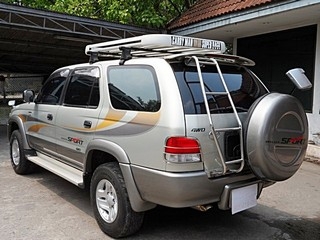 TOYOTA SPORT RIDER SR5 3.0 EFi MT 4WD ปี 2000 รถบ้านแท้ จัดไฟแนนซ์ได้ค่ะ T.086-527-9533