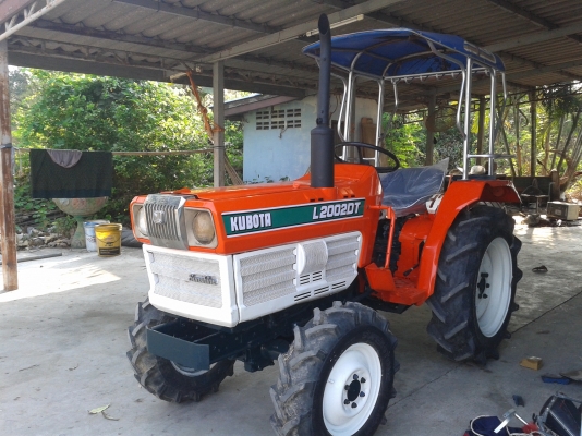 ขายL20002DTสองเพลาสภาพพร้อมใช่งานครับ