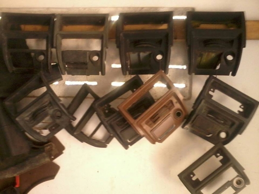 จำหน่านยอะไหล่มาสด้าแฟมิเลีย ทั้งใหม่ และเก่าครับ