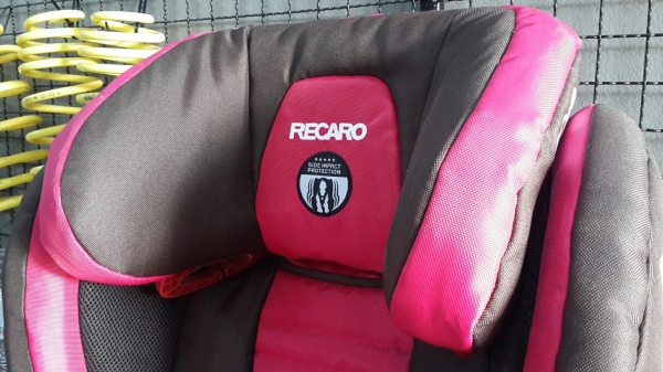 4500 บาทเท่านั้น ของใหม่ !!! ขายเบาะ Car seat Recaro ของเเท้ นำเข้าจาก USA ราคาพิเศษ