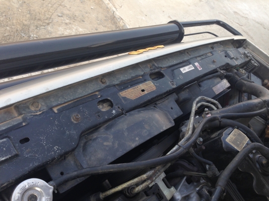 JEEP cherokee Limited    ปี 96   มีภาพวีดีโอ ใครหารุ่นนี้อยู่รับรองว่าคุ้มมาก พร้อมลุย  เกียร์อัตโนมัติ แอร์ ล้อแมกซ์ CD USB  ABS AIRBAG  พ.พาวเวอร์ ก.ไฟฟ้าซ. ล็อก กระจกมองข้างปรับไฟฟ้า  ภายในตกแต่งลายไม้  เบาะหนังปรับไฟฟ้า ติดแก๊ส LPG ใช้ได้ 2 ระบบ นิ่งท