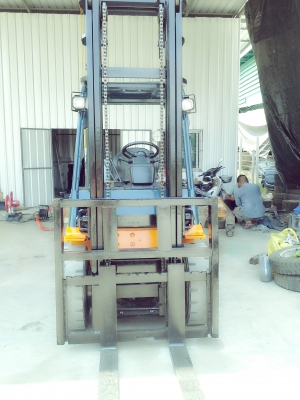 TOYOTA 7FD35J ขนาด3.5ตัน รุ่นยอดฮิต เสาสูง4เมตร เกียร์ออร์โต้ เครื่องดีเซล4สูบ ราคาต่อรองได้0816161541