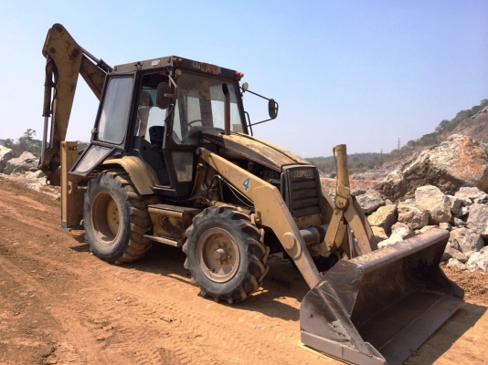 รถตักหน้า ขุดหลัง CAT 428 D รถสวย ชอบราคาเท่าไร ต่อรองกันได้ครับ รับประกันความสวย