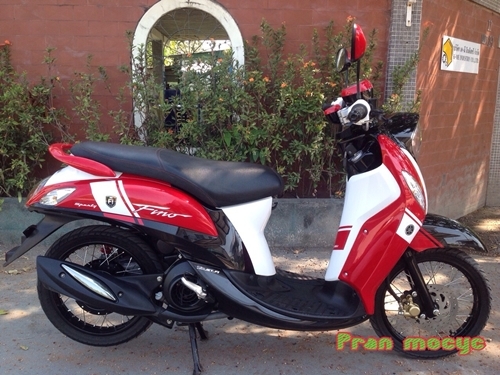 ขายรถมอเตอร์ไซค์มือสองyamaha fino fi สีเเดงขาวดำ ปี2556