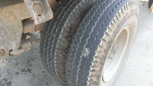 ***ขายแล้วครับขอบคุณ Truck2hand ขายลูกพ่วง2คานดั้มเหล็ก ส.สุชัย ปี38/95 ยาว 6.0ม.สภาพดี ช่วงล่างดีคัสซีสวยเดิม มีสนิมนิดๆ ไม่ผุ พื้นเหล็กข้างเหล็กสภาพดี มีผุนิดๆตามรูป ยางดี8เส้น สีสันพอใช้ รถใช้งานอยู่ประจำ ขายตามสภาพ เอกสารครบ ราคาต่อรองได้เด้อ พี่น้องค ***ขายแล้วครับขอบคุณ Truck2hand ขายลูกพ่วง2คานดั้มเหล็ก ส.สุชัย ปี38/95 ยาว 6.0ม.สภาพดี ช่วงล่างดีคัสซีสวยเดิม มีสนิมนิดๆ ไม่ผุ พื้นเหล็กข้างเหล็กสภาพดี มีผุนิดๆตามรูป ยางดี8เส้น สีสันพอใช้ รถใช้งานอยู่ประจำ ขายตามสภาพ เอกสารครบ ราคาต่อรองได้เด้อ พี่น้องค