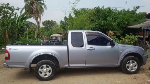 Isuzu d max รถบ้านทือเดียวเข้าศูนย์ตามเวลา