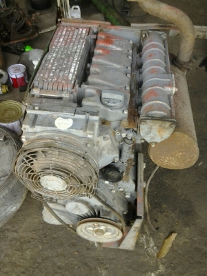 เครื่องยนต์ DEUTZ 4สูบ