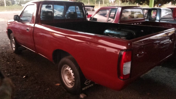 ***ขายแล้วครับขอบคุณ Truck2hand ขายกระบะตอนเดียวราคาเบาๆ NISSAN FRONTIER TD27 ปี42/99 เครื่องเดิมเกียร์เดิมแน่นๆแห้งๆไม่มีเยิ้ม ช่วงล่างดีคัสซีสวยไม่ผุ พื้นกระบะดีเก็บงานเคลียร์สีมาแล้ว สีสันสวย คานหน้าเดิมๆไม่เคยชนหนัก ภายในเก๋งสวยคอนโซลครบ พ.ธรรมดา แอร์ ***ขายแล้วครับขอบคุณ Truck2hand ขายกระบะตอนเดียวราคาเบาๆ NISSAN FRONTIER TD27 ปี42/99 เครื่องเดิมเกียร์เดิมแน่นๆแห้งๆไม่มีเยิ้ม ช่วงล่างดีคัสซีสวยไม่ผุ พื้นกระบะดีเก็บงานเคลียร์สีมาแล้ว สีสันสวย คานหน้าเดิมๆไม่เคยชนหนัก ภายในเก๋งสวยคอนโซลครบ พ.ธรรมดา แอร์