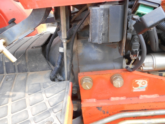 ประมูล M7040