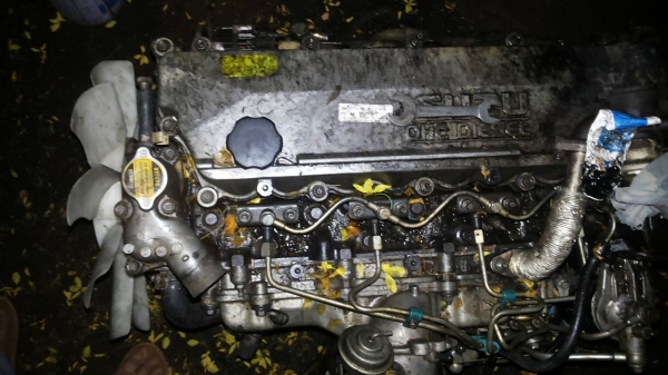 ***ขายแล้วครับขอบคุณ Truck2hand ขายเครื่องพร้อมใบคุมไม่มีเกียร์ ISUZU 4HG1 135 ไม่โบ สภาพดี เครื่องฟิต แน่นดีไม่หลวม ยกลงจาก 6ล้อKS พร้อมใช้งาน ราคาเบาๆ เอกสารครบ ราคาต่อรองได้เด้อ พี่น้องครับ ***ขายแล้วครับขอบคุณ Truck2hand ขายเครื่องพร้อมใบคุมไม่มีเกียร์ ISUZU 4HG1 135 ไม่โบ สภาพดี เครื่องฟิต แน่นดีไม่หลวม ยกลงจาก 6ล้อKS พร้อมใช้งาน ราคาเบาๆ เอกสารครบ ราคาต่อรองได้เด้อ พี่น้องครับ