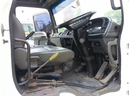 รถฮีโน่ 10 ล้อดั้ม 270 แรงม้า ปี 49.  สนใจติดต่อ  081 - 6079515