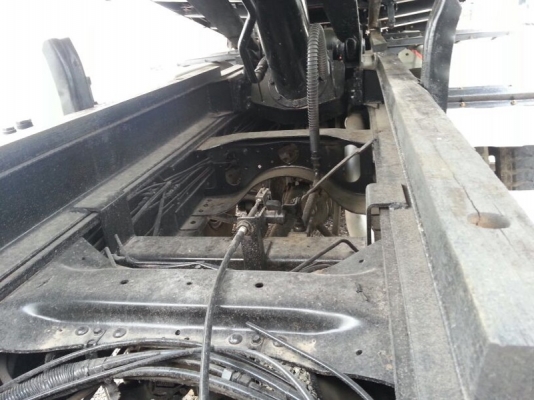 รถฮีโน่ 10 ล้อดั้ม 270 แรงม้า ปี 49.  สนใจติดต่อ  081 - 6079515