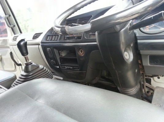 รถฮีโน่ 10 ล้อดั้ม 270 แรงม้า ปี 49.  สนใจติดต่อ  081 - 6079515