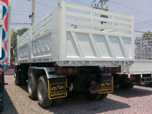 รถฮีโน่ 10 ล้อดั้ม 270 แรงม้า ปี 49.  สนใจติดต่อ  081 - 6079515