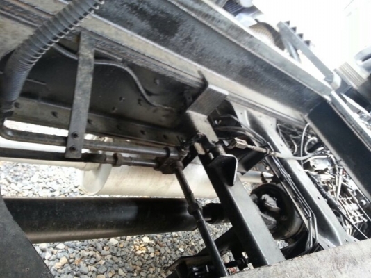 รถฮีโน่ 10 ล้อดั้ม 270 แรงม้า ปี 49.  สนใจติดต่อ  081 - 6079515