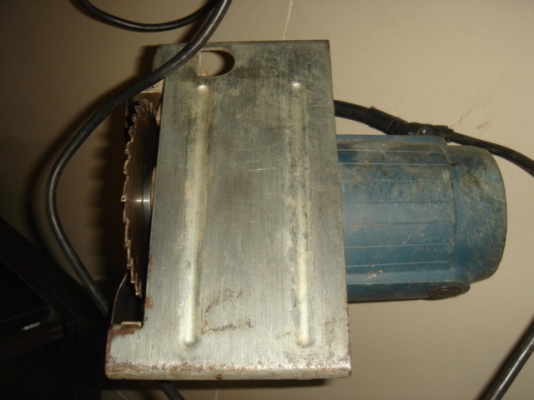 ขายเลื่อยวงเดือน BOSCH