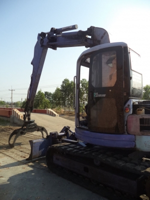 ขาย รถแบคโฮคีบไม้ komutsu 75uu ขาย รถแบคโฮคีบไม้ komutsu 75uu