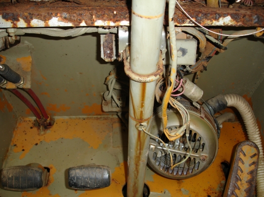 ขายรถตัก Komatsu 510 ; รถเก่าญี่ปุ่น 100\%; กรองเดี่ยว สภาพสวยพร้อมใช้งานได้ทันที สนใจติดต่อ 081-9485494