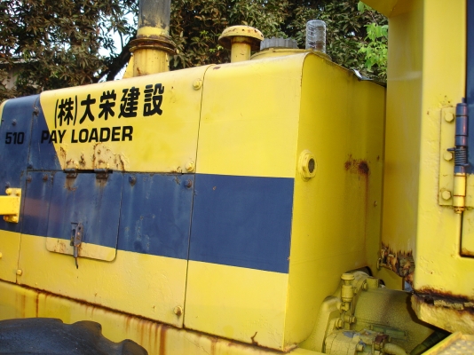 ขายรถตัก Komatsu 510 ; รถเก่าญี่ปุ่น 100\%; กรองเดี่ยว สภาพสวยพร้อมใช้งานได้ทันที สนใจติดต่อ 081-9485494