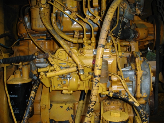 ขายรถตัก Komatsu 510 ; รถเก่าญี่ปุ่น 100\%; กรองเดี่ยว สภาพสวยพร้อมใช้งานได้ทันที สนใจติดต่อ 081-9485494