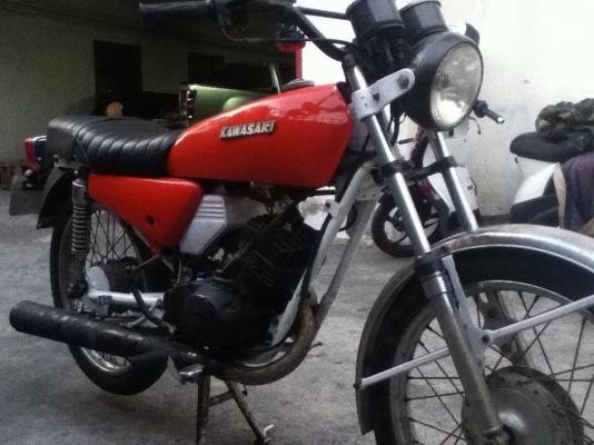 ขาย Kawasaki Kh100 ทะเบียนโอน ภาษีขาด 1 ปี