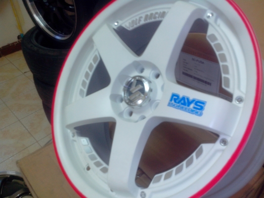 volk racing17/4/100/114et42กว้าง7"สินค้าตัวโชว มีสีซีดวง1 สวยครับ volk racing17/4/100/114et42กว้าง7"สินค้าตัวโชว มีสีซีดวง1 สวยครับ
