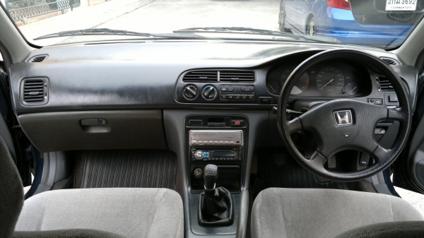 ขายแอ็คคอด ก้อนเดียว เครื่อง2.2 เกียร์ธรรมดา ติดแก๊สหัวฉีด แอร์เย็น ล้อแม็ค17