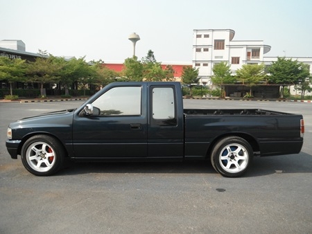 อีซูซุ มังกรทอง ปี96 เพาวเวอร์ แค็ป แมกซ17"สวย เครื่องเสียงพร้อม สภาพพร้อมใช้งาน