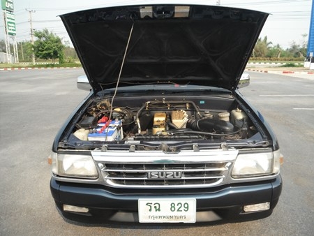 อีซูซุ มังกรทอง ปี96 เพาวเวอร์ แค็ป แมกซ17"สวย เครื่องเสียงพร้อม สภาพพร้อมใช้งาน