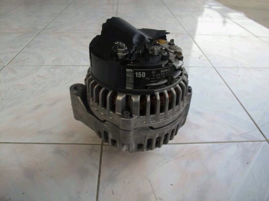 ขายไดชาร์ท bosch 14v.150a.  ราคา 5500 ราคานี้พร้อมส่งครับ