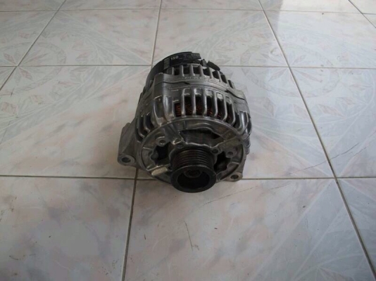 ขายไดชาร์ท bosch 14v.150a.  ราคา 5500 ราคานี้พร้อมส่งครับ