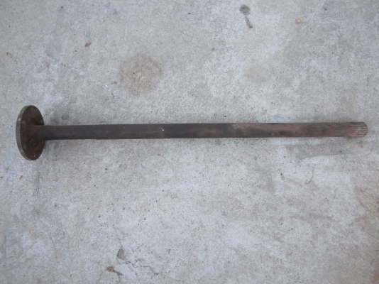 ขายเพลาข้าง isuzu  110  6 ล้อเล็ก มือสอง