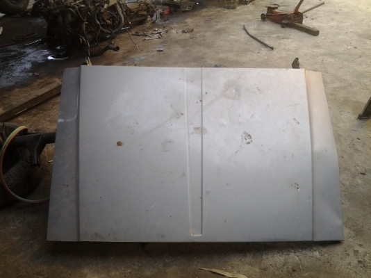 ขายเครื่องรถจิ๊ฟ 4000 ซีซี รถอุบัติเหตุเครื่องดี เกียร์ฟังพร้อมกล่องและสายไฟ เอาไว้เป็นอะไหล่ครับ อยากได้อะไหล่ส่วนไหนสอบถามเพิ่มเติมได้ครับ ขาย 15000 บาทครับ