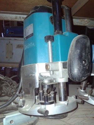 ขายราวเตอร์ MAKITA 3612C สภาพดี ของแท้ครับ