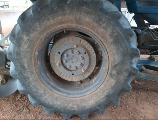 ขายรถไถ Ford 6610 รถบ้านเจ้าของขายเอง
