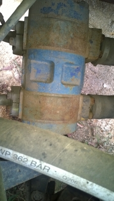 10ล้อNISSAN เครน 20ตันTADANO 4ปลอก3ชักและชิปต่อ  เล่มทะเบียนพร้อม