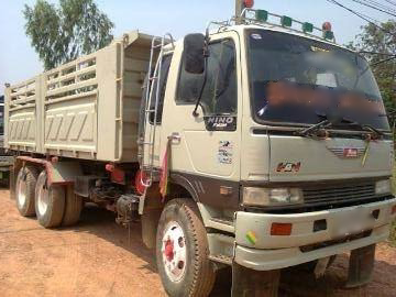ขายรถบรรทุกสิบล้อดัมพ์ Hino 3M เครื่องเดิม เกียร์เดิม ปี 40 กระบะดัมพ์สามมิตร