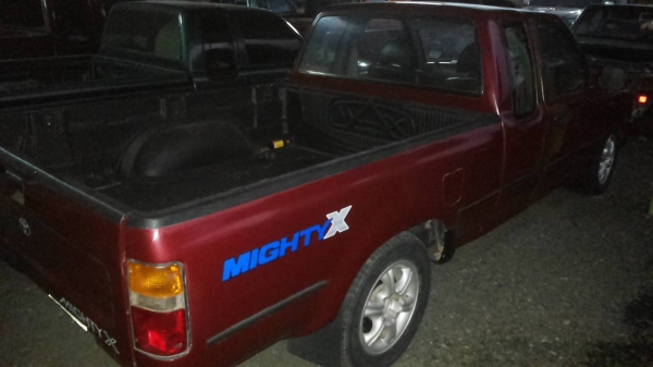 ***ขายแล้วครับขอบคุณ Truck2hand ขายกระบะแค็ป ไมตี้ 2.5 โป่งหลังแท้ปี39/96 เครื่องเดิมเกียร์ แน่นดี แรง ช่วงล่างคัสซีดีไม่ปะไม่ดาม พื้นปูกระบะ ภายในเก๋งสวยคอนโซลครบ แอร์ พ.ธรรมดา ล้อแม็ก ยางดี4เส้น รถเคลียร์สี สีสันสวย พร้อมใช้งาน เอกสารครบ ราคาต่อรองได้เด