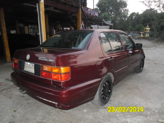 รถกระหน่ำฉลองสงกานต์ โฟค เวนโต้ 1.8 A/T เดิมๆครับ รถพร้อมใช้งาน