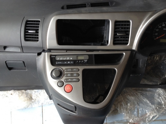 หน้าปัด toyota wish เก่าญี่ปุ่นสภาพสวย