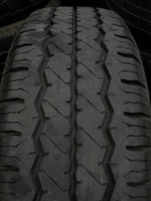 215/70R16 HANKOOK RADIAL RA08  มีชุด 4 เส้น  TEL.081-427-3941