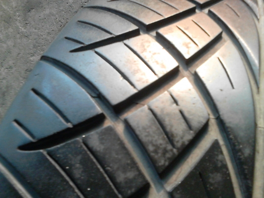 265/50R20 NITTO NT420S   มีชุด 4 เส้น  ติดต่อ TEL.081-427-3941