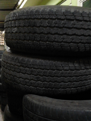 245/65R17 BRIDGESTONE DUELER H/T มี ชุด 4 เส้น  TEL.081-427-3941